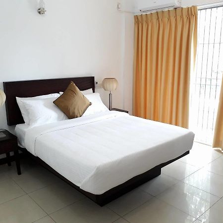 Aston Luxury Apartments Kolombo Dış mekan fotoğraf
