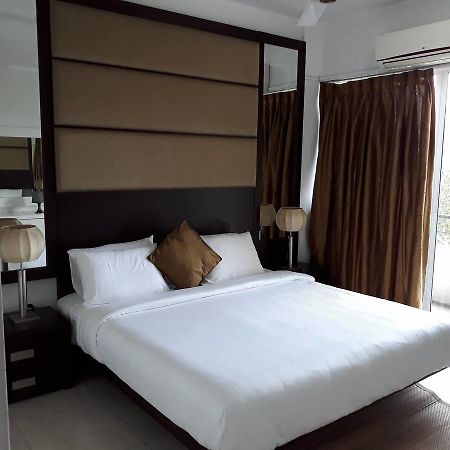 Aston Luxury Apartments Kolombo Dış mekan fotoğraf